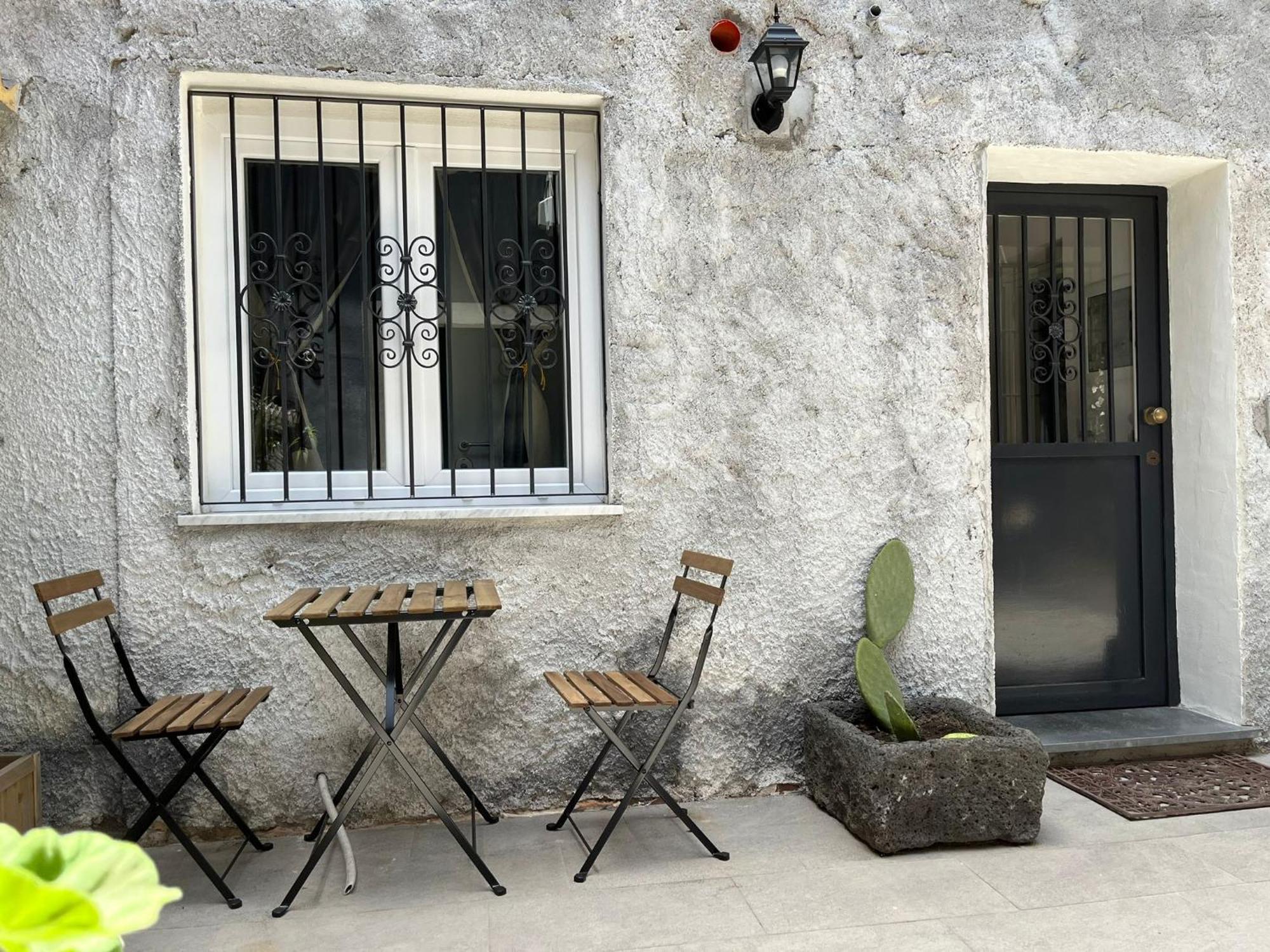 Il Cortiletto Apartment Катания Екстериор снимка