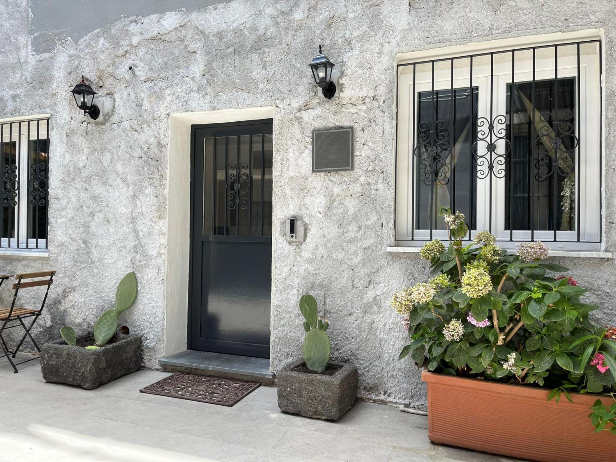 Il Cortiletto Apartment Катания Екстериор снимка